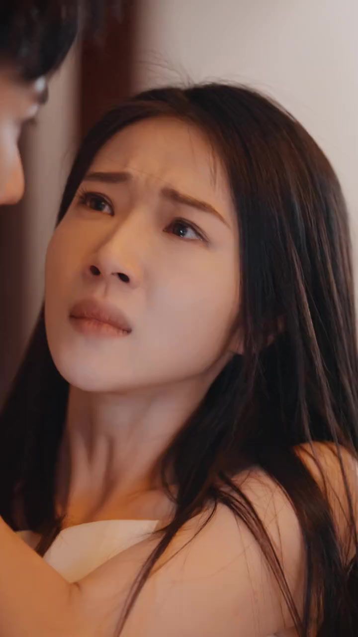 夫人離婚后，瘋批總裁他慌了(全集)