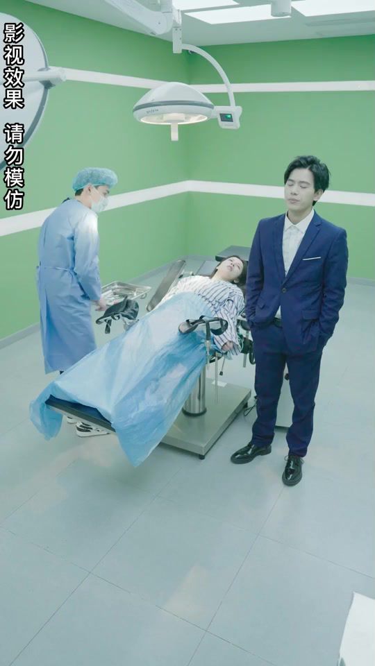 離婚后，傅總追妻跪求原諒！(全集)