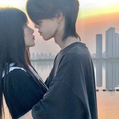 退婚后，真千金她驚爆全球(全集)